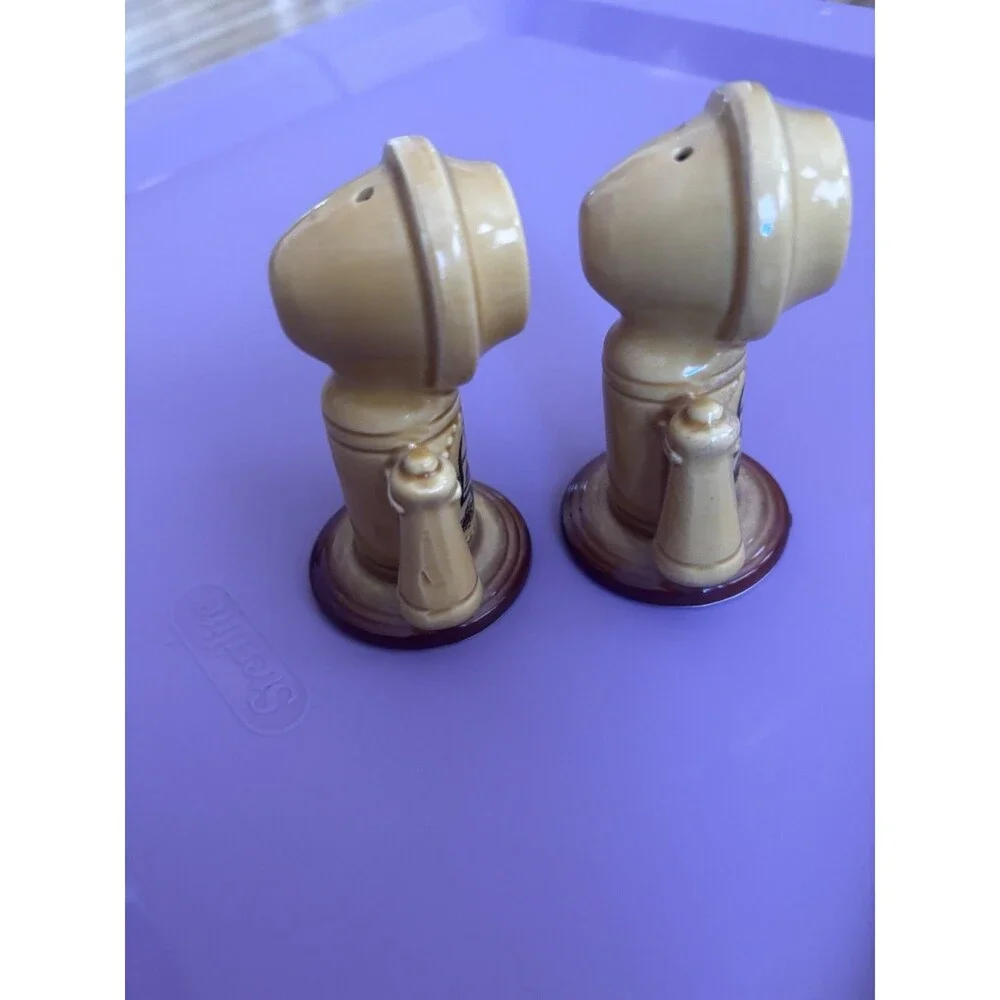 Vintage Old Fashioned Telephones Salt & Pepper Shakers Set Pair Japan